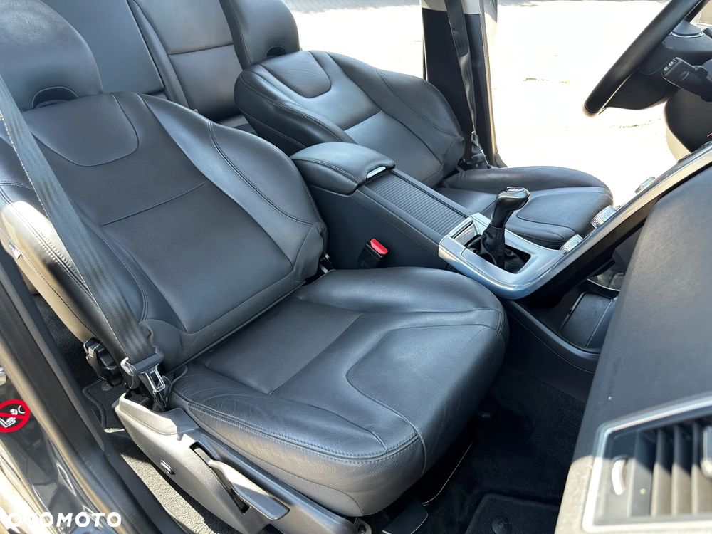 Volvo XC 60 D3 Summum - 22