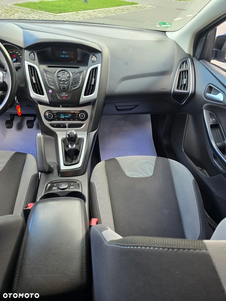 Ford Focus 1.6 TDCi DPF Titanium - 18