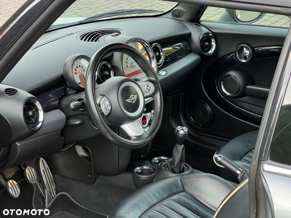MINI Cooper S 50 Mayfair - 11