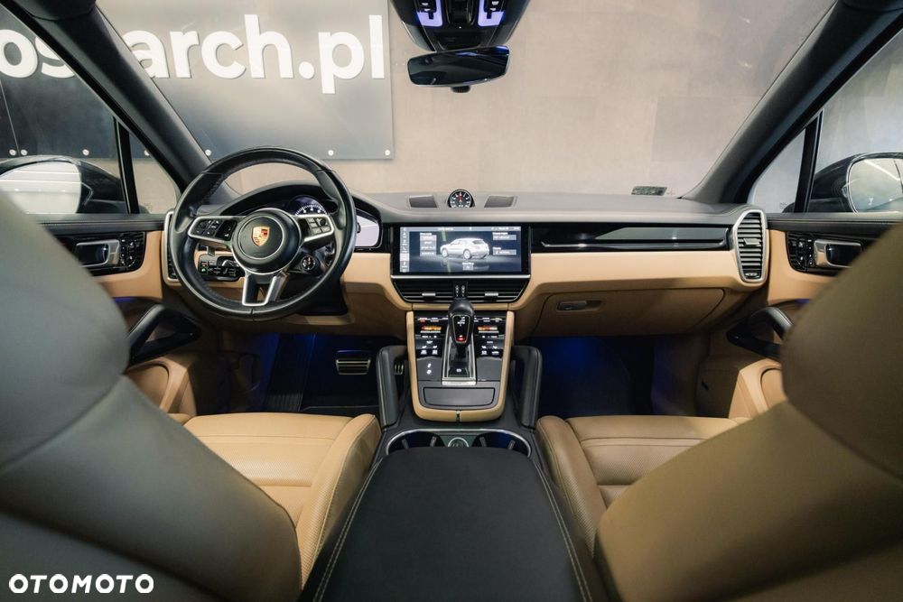 Porsche Cayenne S - 11