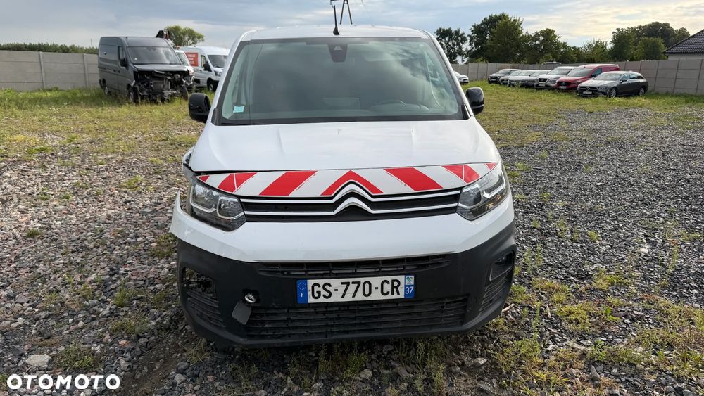 Citroën BERLINGO - 8