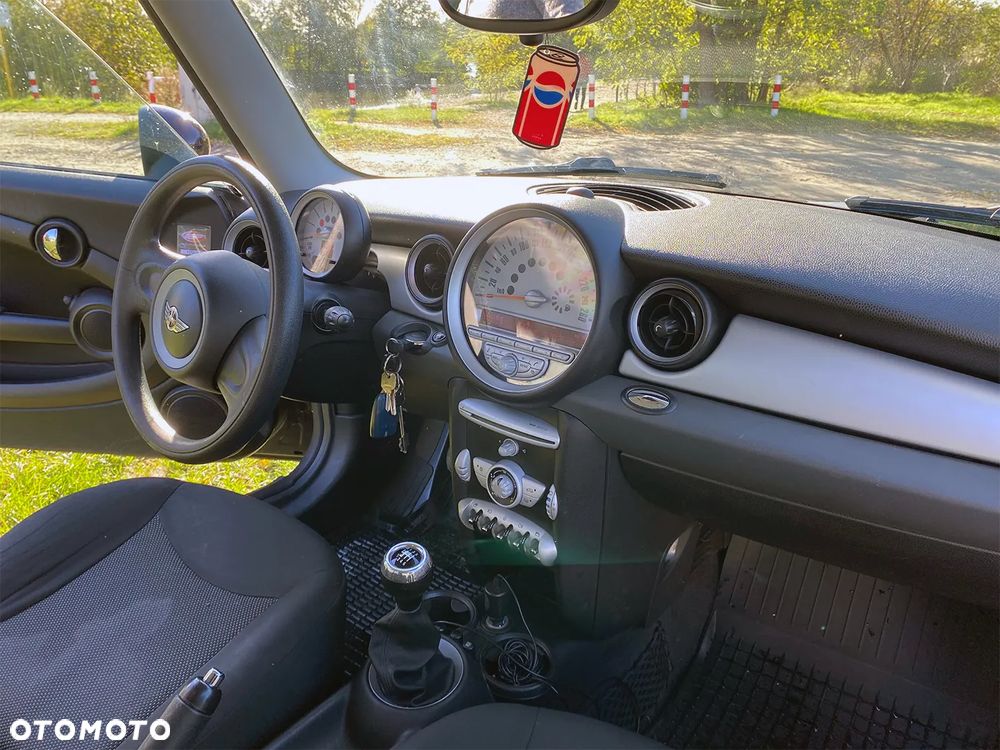 MINI ONE Standard - 9