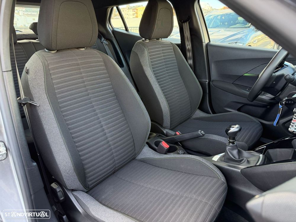 Peugeot 2008 1.2 PureTech Active Pack - 16