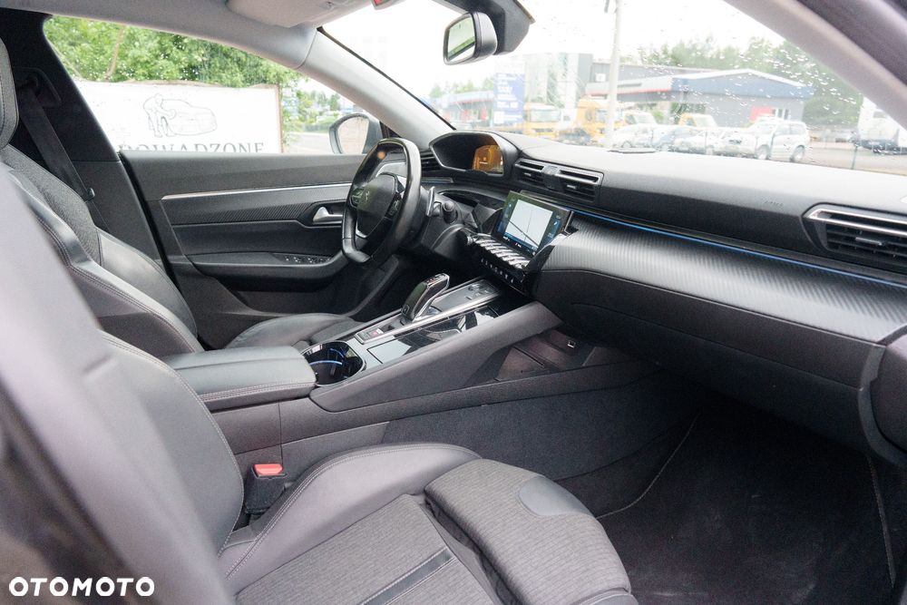 Peugeot 508 PureTech 180 EAT8 Allure Pack - 25