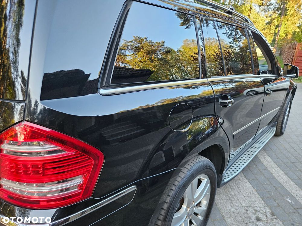 Mercedes-Benz GL 500 4Matic 7G-TRONIC - 39