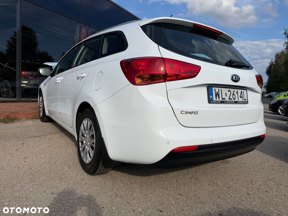 Kia Ceed 1.4 M - 11
