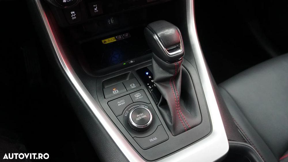 Toyota RAV4 Plug-in-Hybrid - 18