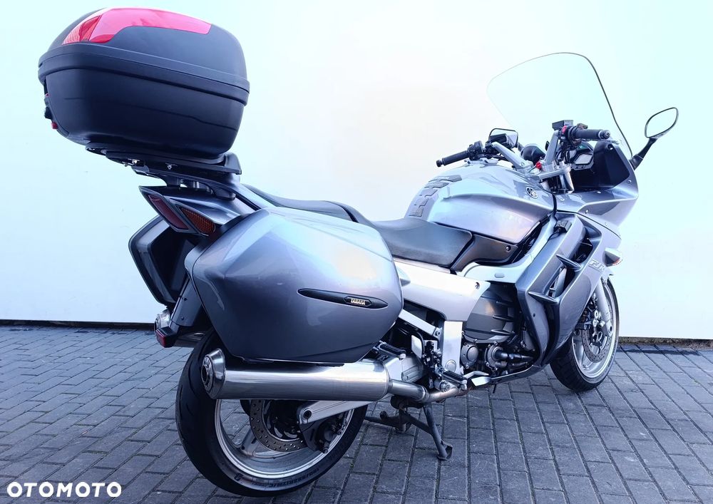 Yamaha FJR - 5