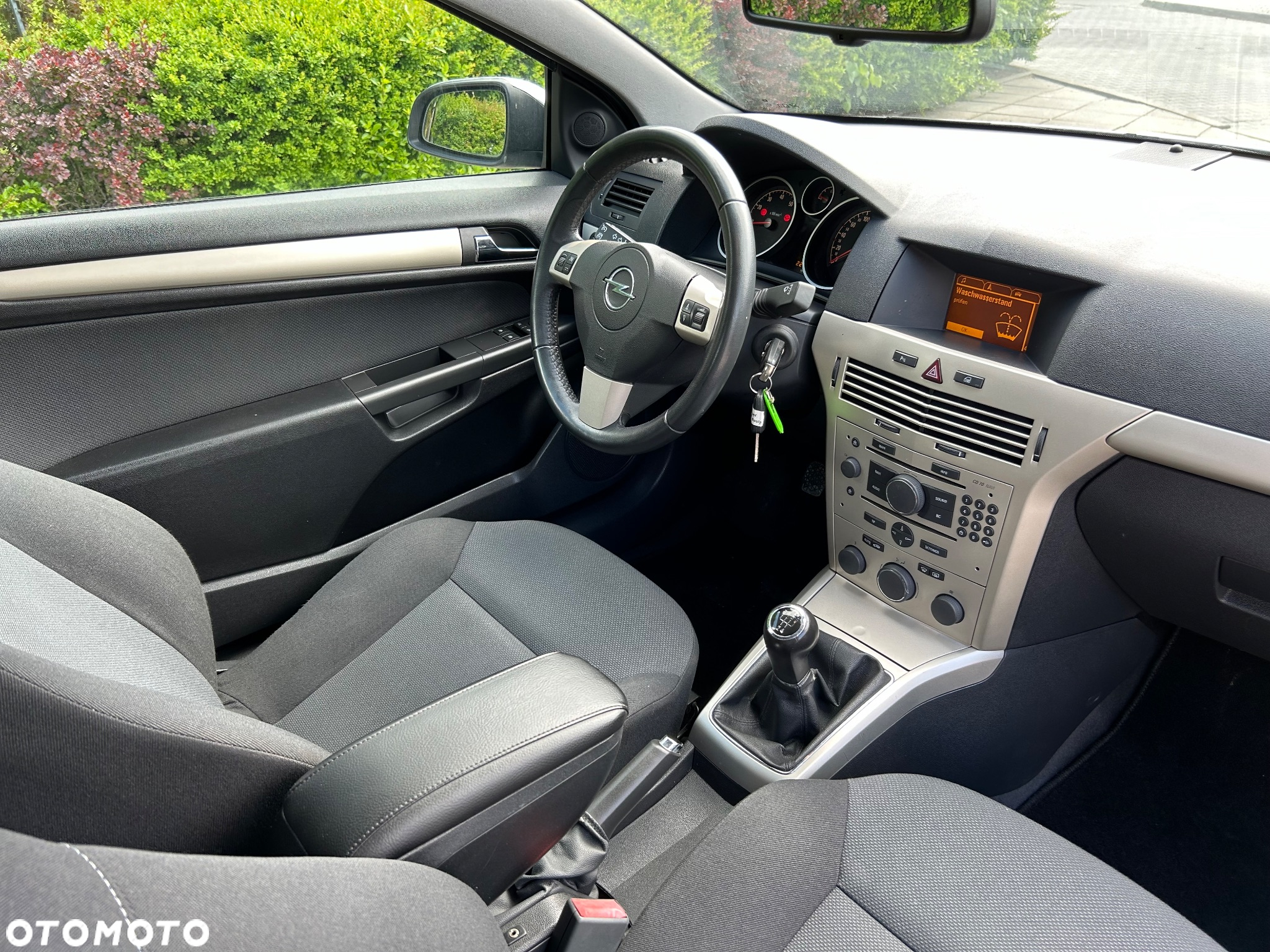 Opel Astra GTC 1.6 Catch me - 6