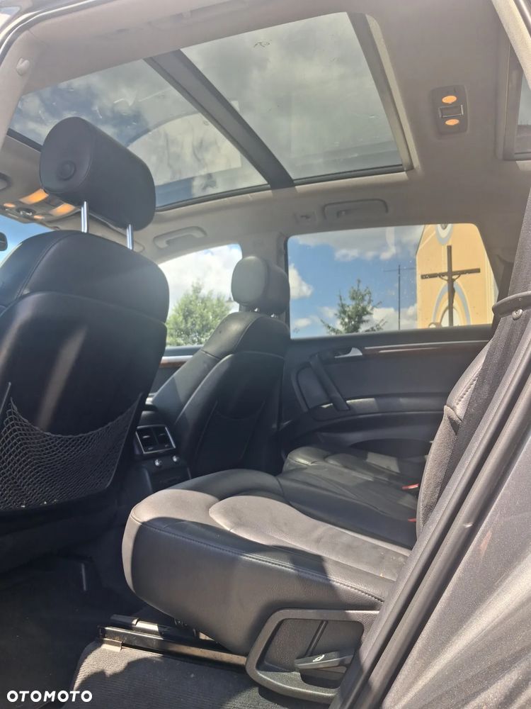 Audi Q7 - 13