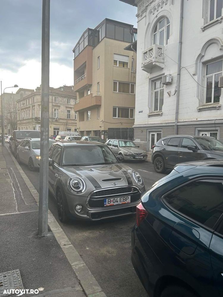 Mini Cooper S Sport-Aut. - 1