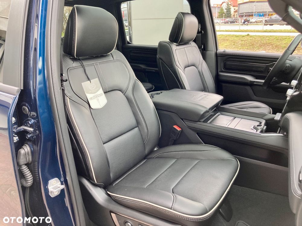 RAM 1500 5.7 Crew Cab Limited - 23