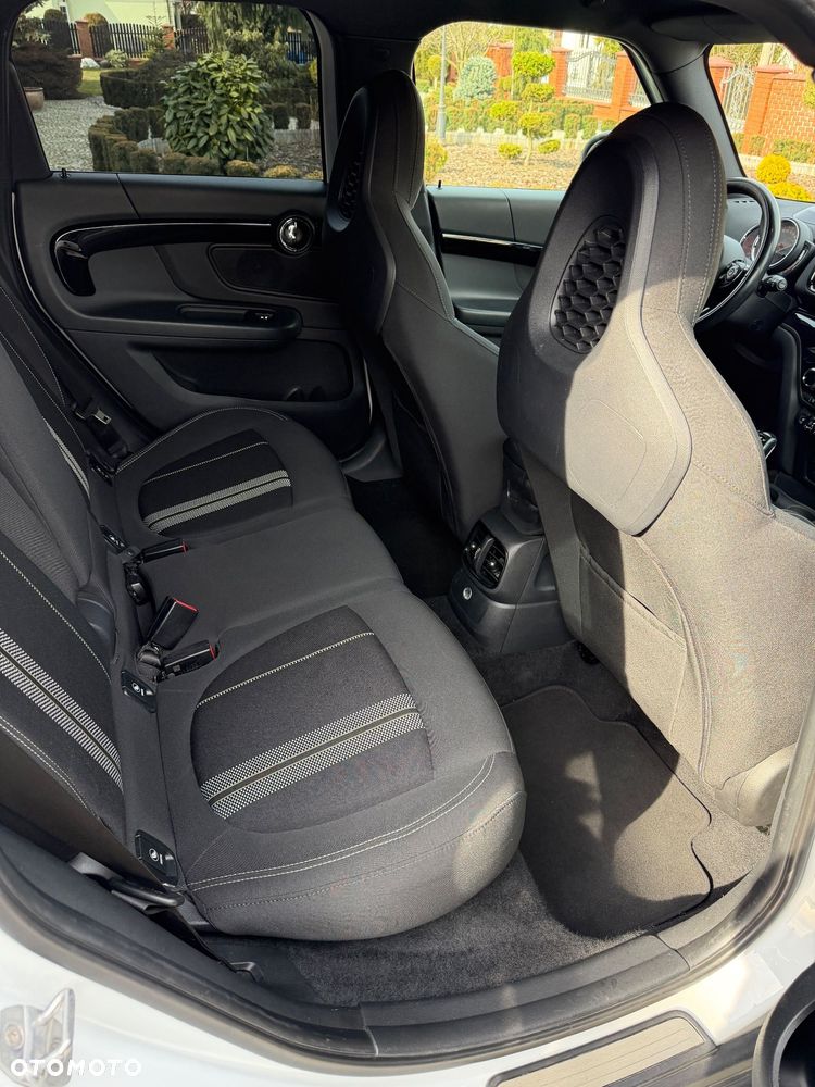 MINI Countryman Cooper D - 13