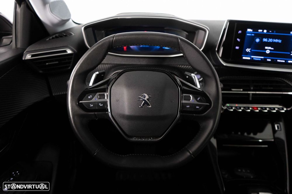 Peugeot 208 1.2 PureTech Allure Pack EAT8 - 28