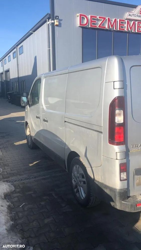 Dezmembram Renault Trafic 1.6 DCI an fabr. 2016 - 4