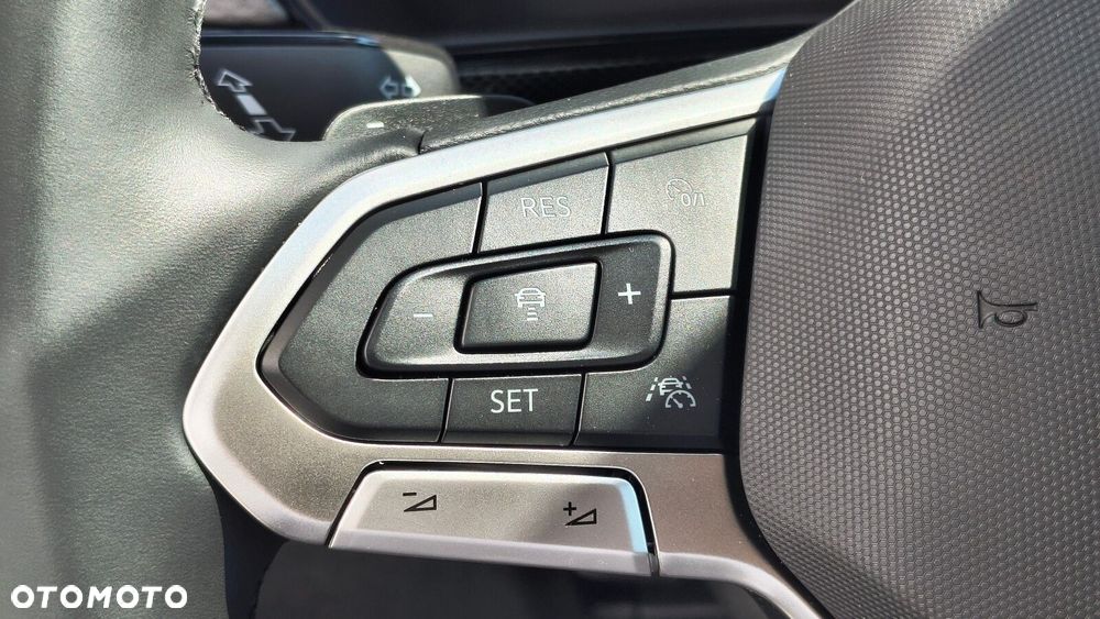 Volkswagen T-Cross - 16