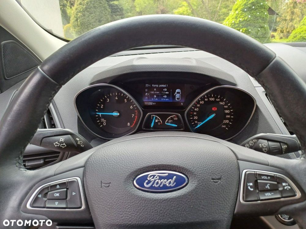Ford Kuga 1.5 EcoBoost 2x4 Individual - 10