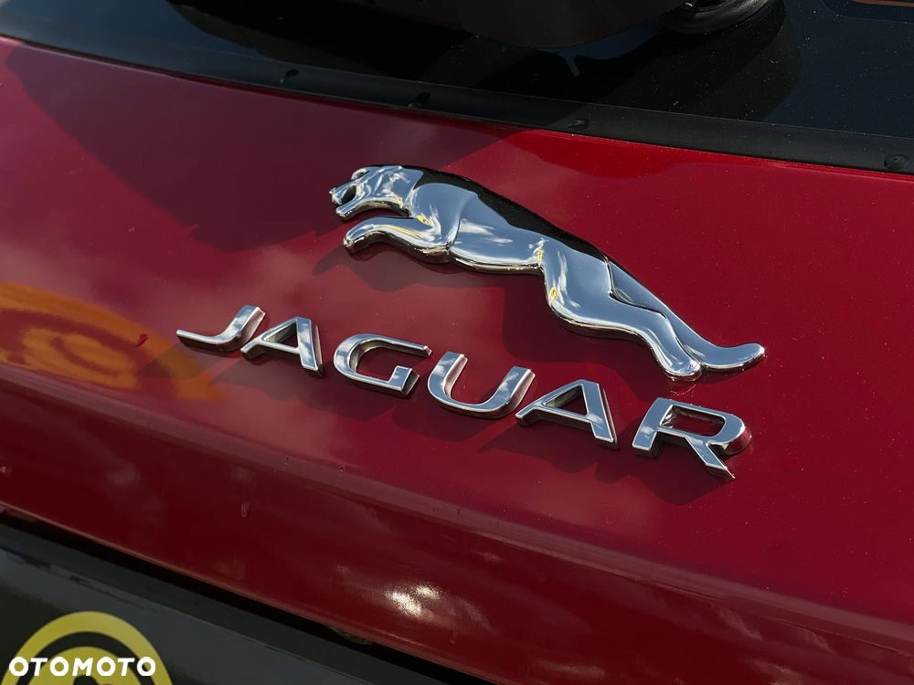 Jaguar F-Pace - 15