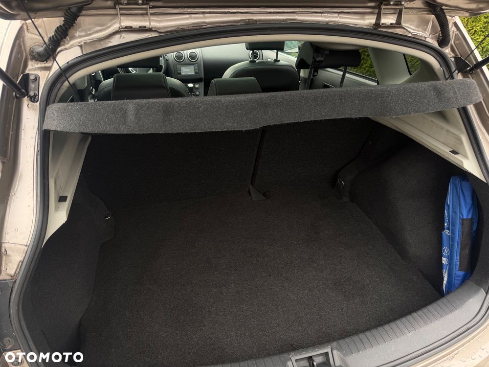 Nissan Qashqai 2.0 Tekna - 16