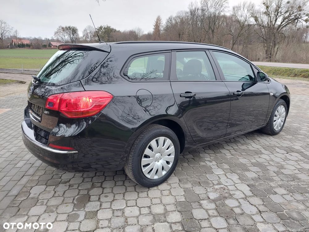 Opel Astra IV 1.6 CDTI Energy - 9