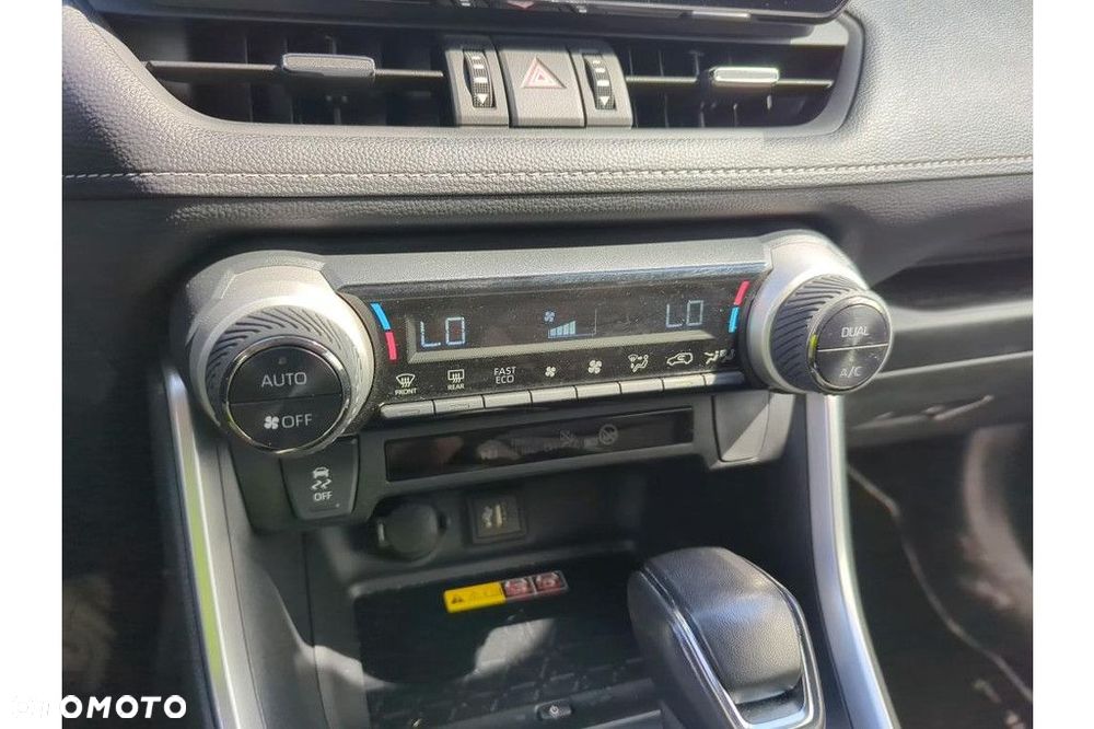 Toyota RAV4 - 14