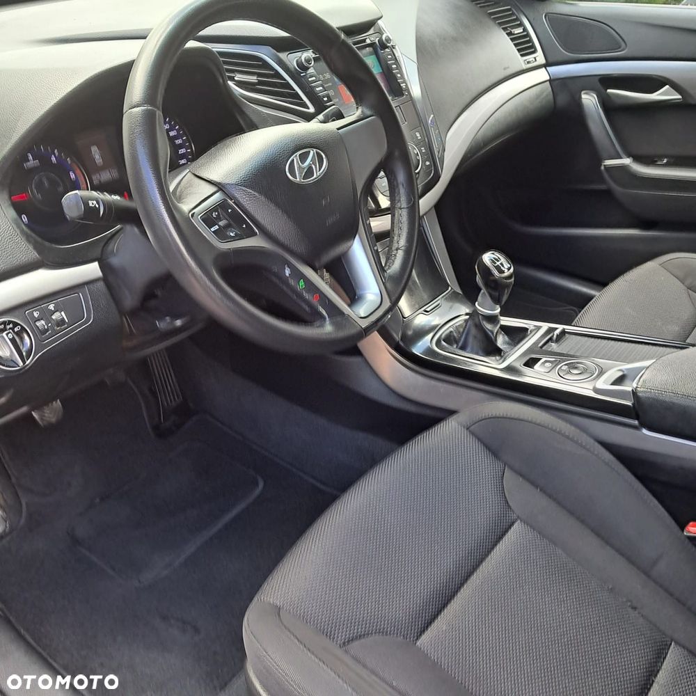 Hyundai I40 2012 photo 4