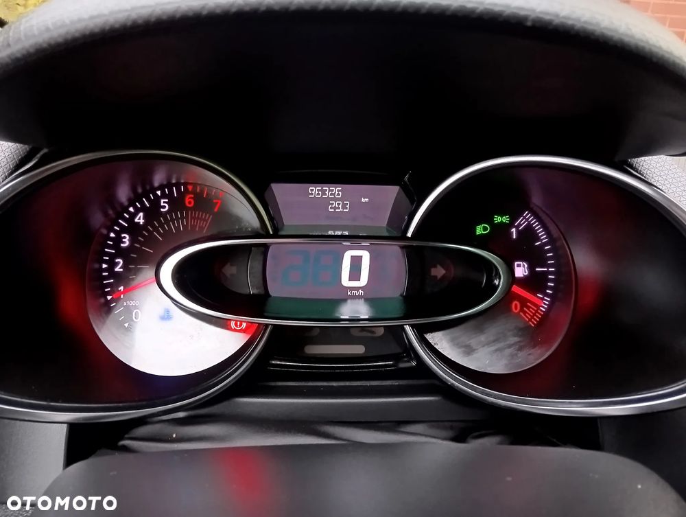 Renault Clio TCe 90 Limited - 19