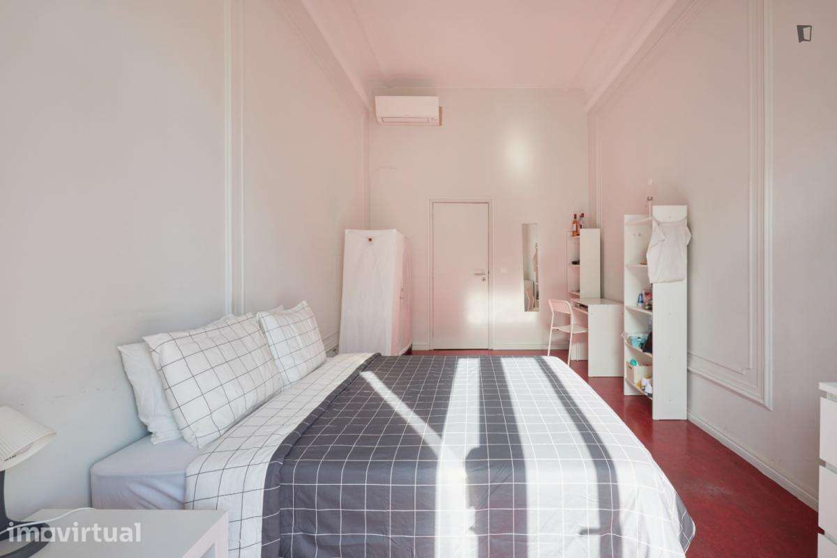 Quarto - localizado em Entrecampos Lisbon - Grande imagem: 3/12