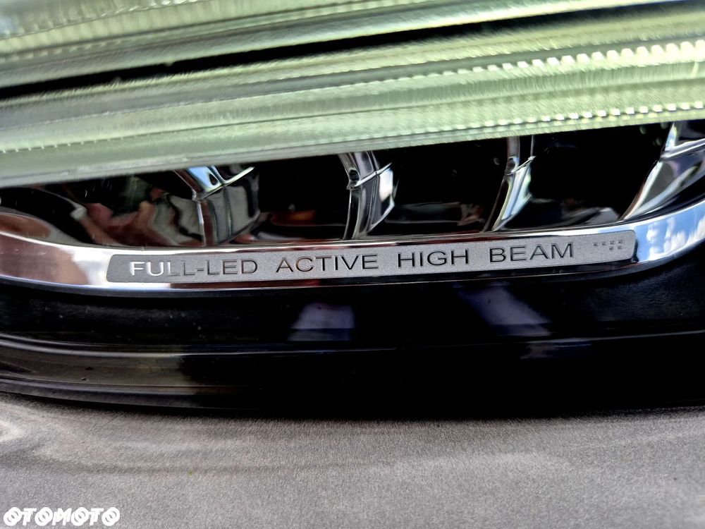 Volvo V90 T6 Recharge AWD Geartronic Inscription - 29