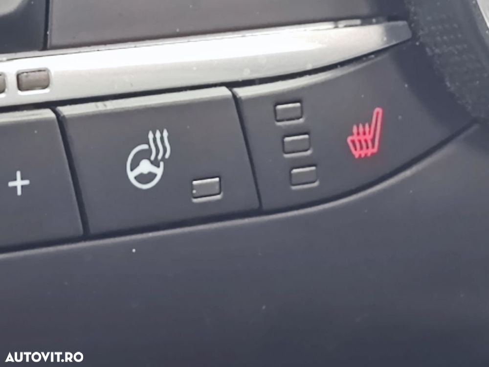 Ford Focus 1.0 EcoBoost Connected - 23