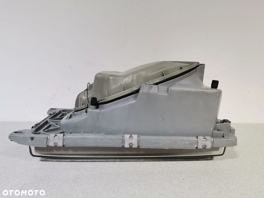 Lampa Reflektor PRAWY Mercedes W123 C123 75-85 BOSCH Oryginał - 11
