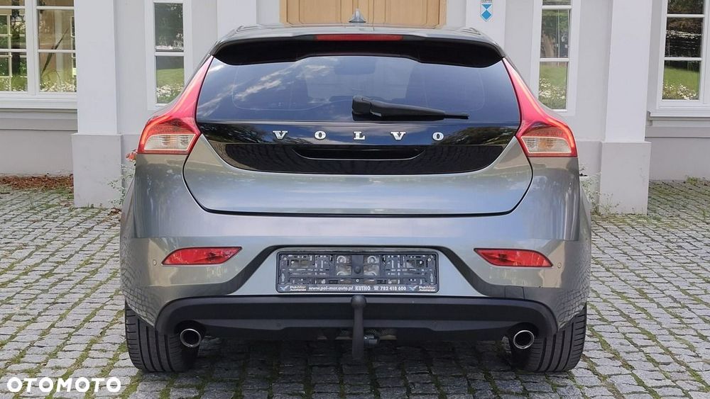 Volvo V40 - 8