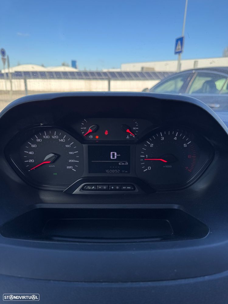 Peugeot Partner 1.6 BlueHdi IVA DEDUTIVEL - 7