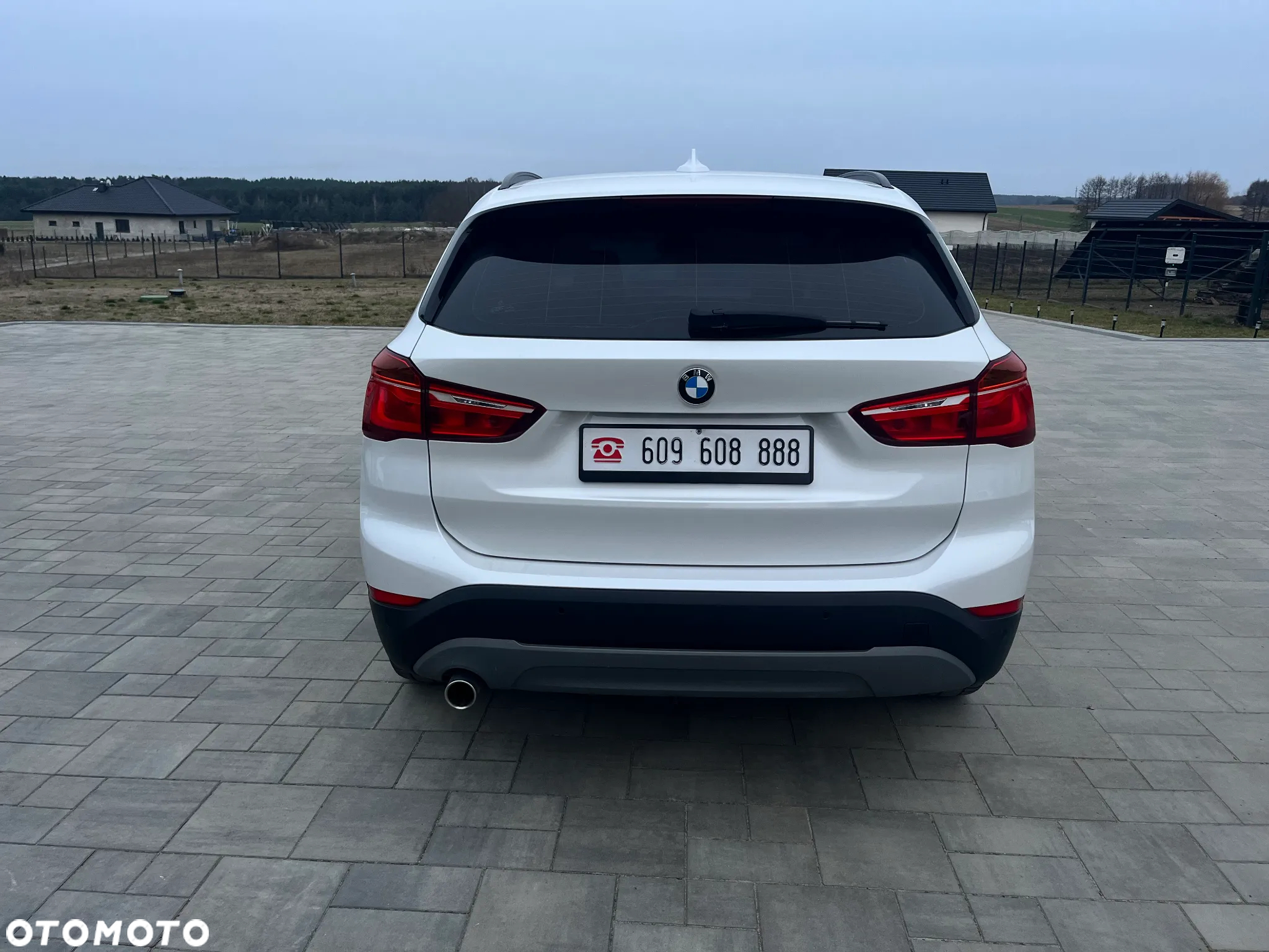 BMW X1 sDrive18i Business Edition - 6