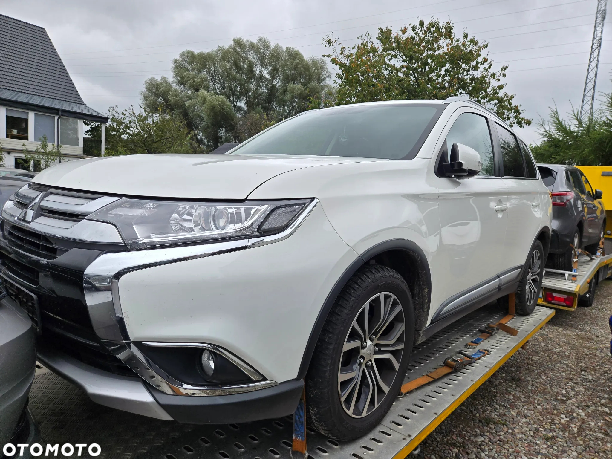 Mitsubishi Outlander 2.0 2WD - 3