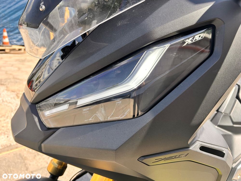 Honda X-ADV - 22