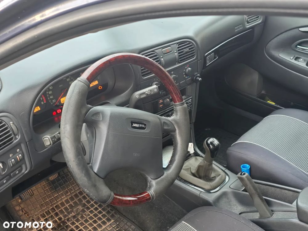 Volvo V40 2.0 Sport - 4