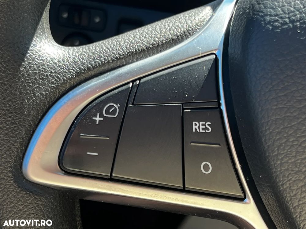 Dacia Spring Comfort Plus - 17