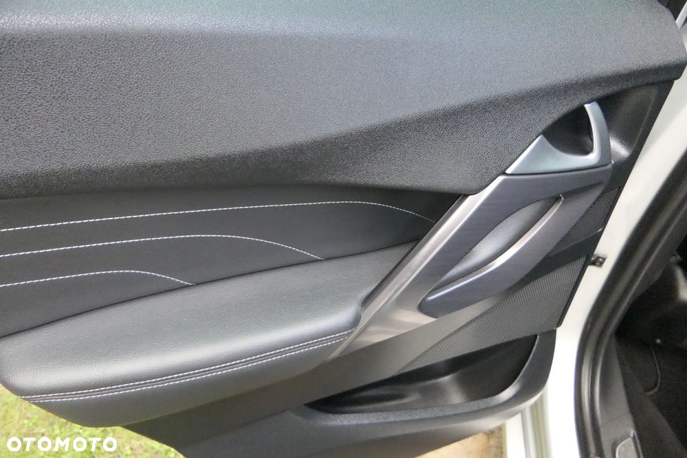 Citroën DS5 1.6 BlueHDi SoChic - 27