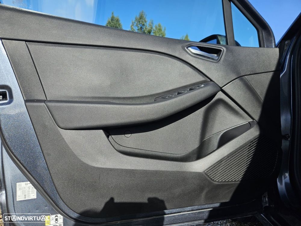 Renault Clio 1.0 TCe Evolution - 44