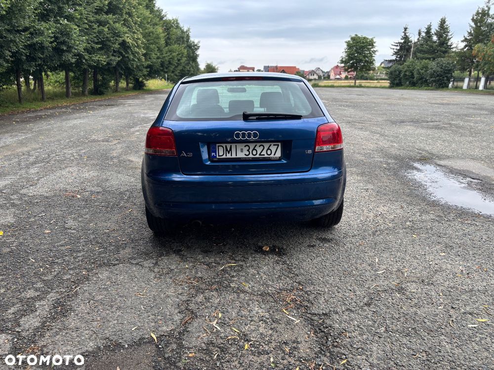 Audi A3 3-drzwiowe 1.6 Ambiente - 4