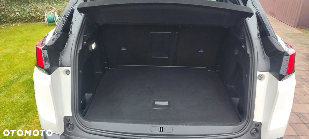 Peugeot 3008 BlueHDi 180 Stop & Start EAT8 GT - 32