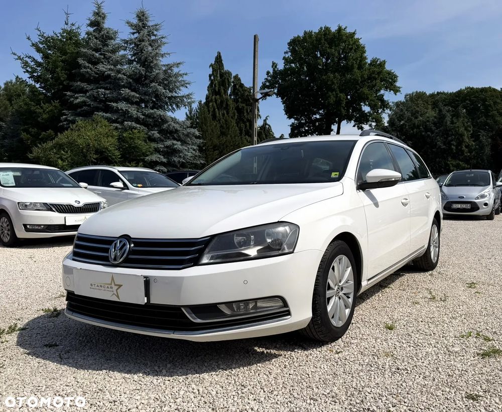 Volkswagen Passat 1.6 TDI Comfortline - 1