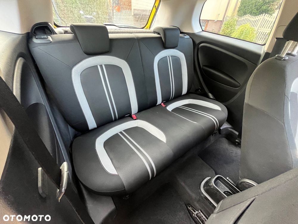 Fiat Grande Punto - 26