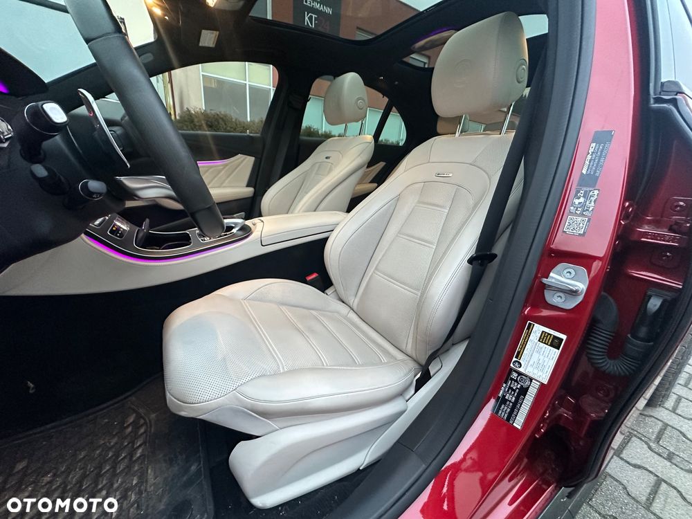 Mercedes-Benz Klasa E AMG 63 S 4Matic AMG Speedshift 9G-MCT - 11