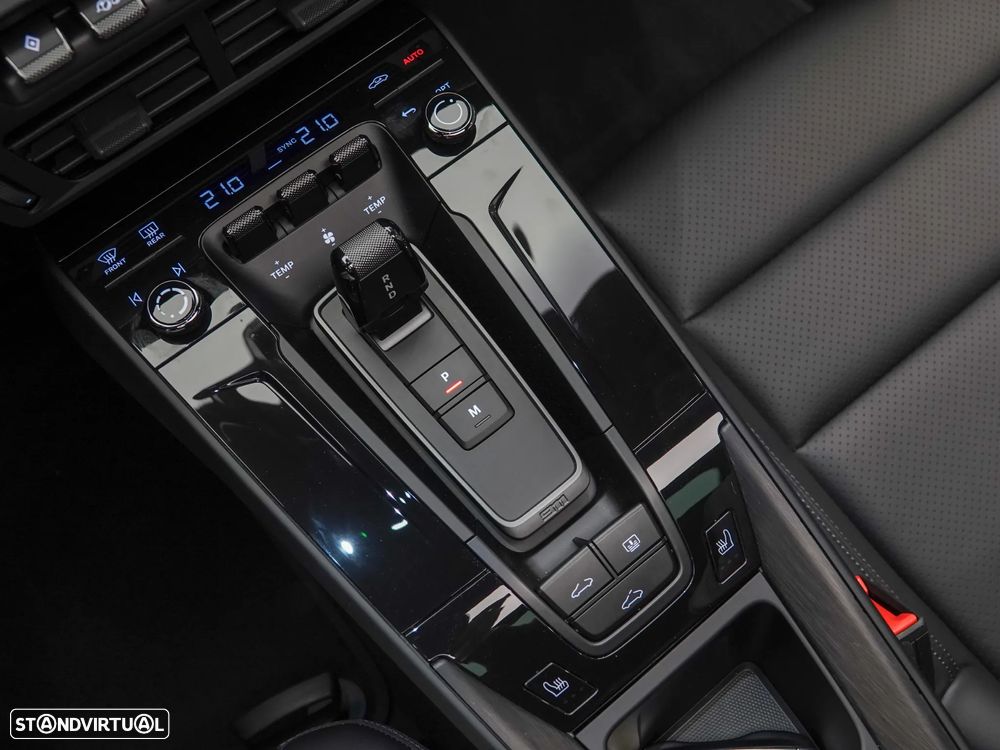 Porsche 911 (992) Carrera GTS - 25