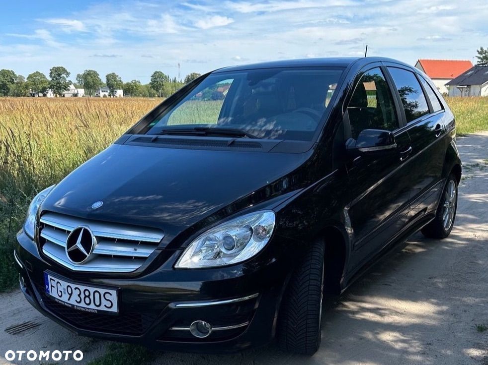 Mercedes-Benz Klasa B 200 CDI - 2