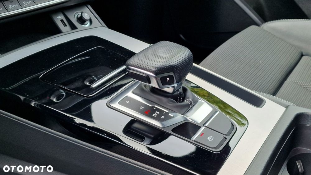 Audi Q5 35 TDI S tronic S line - 22