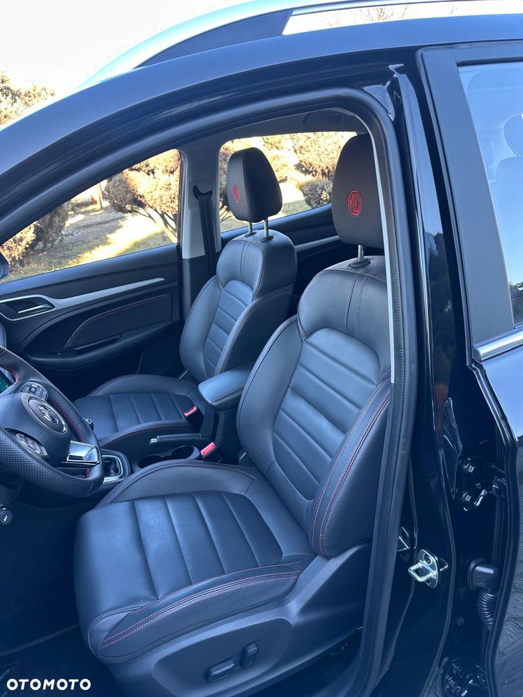 MG ZS 1.5 VTi-Tech Exclusive - 26