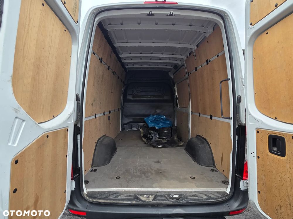 Mercedes-Benz SPRINTER L2 H2 - 11